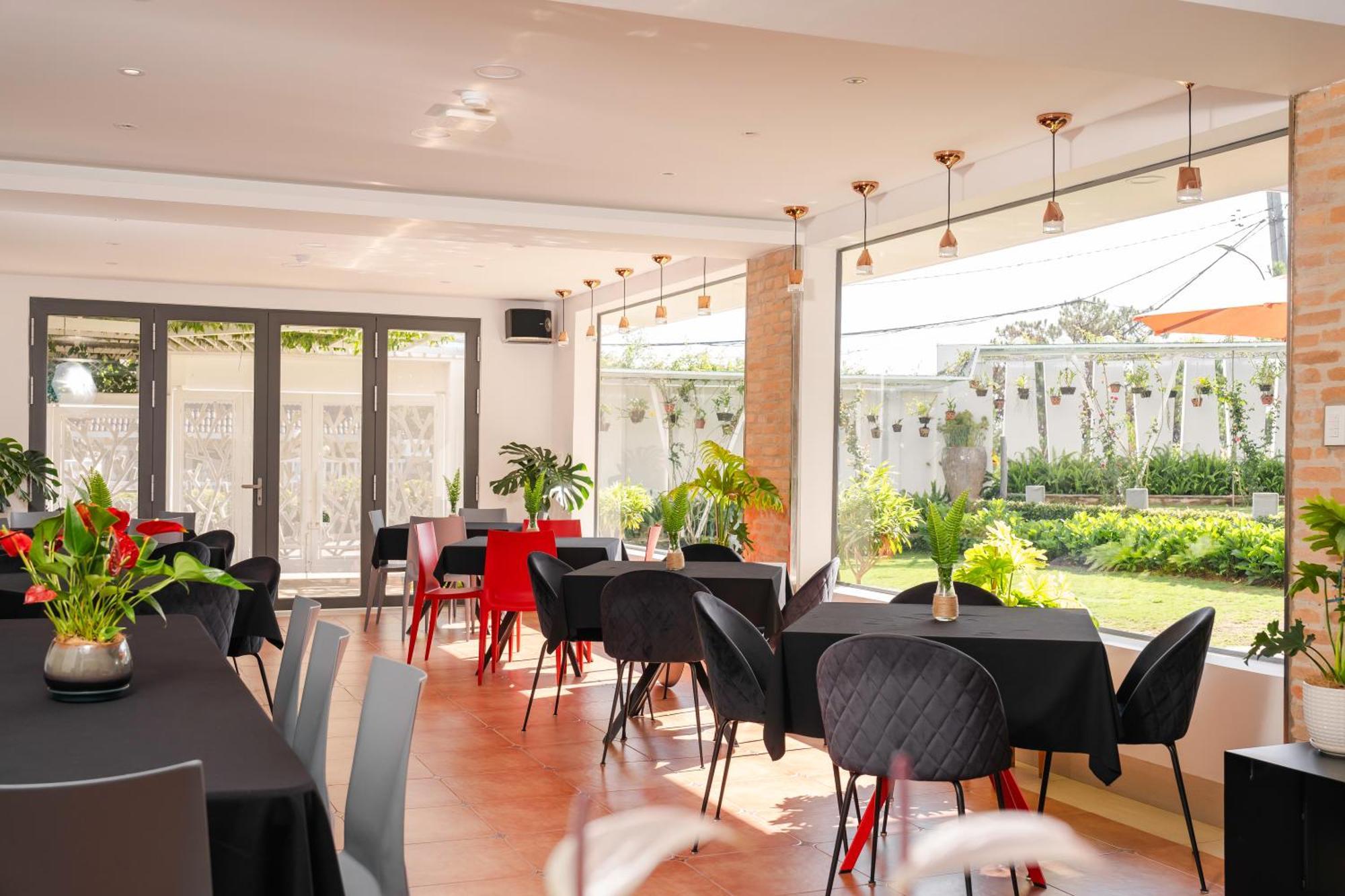 California Hotel Đà Lạt Exterior foto